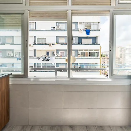 Malagasuite Getaway Apartment Torremolinos